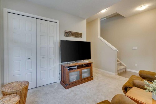 501-280 Williamstown Close Nw, Airdrie, AB - Indoor