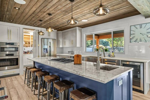115 Spray Avenue, Banff, AB - Indoor Photo Showing Kitchen With Double Sink With Upgraded Kitchen