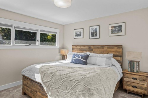 115 Spray Avenue, Banff, AB - Indoor Photo Showing Bedroom