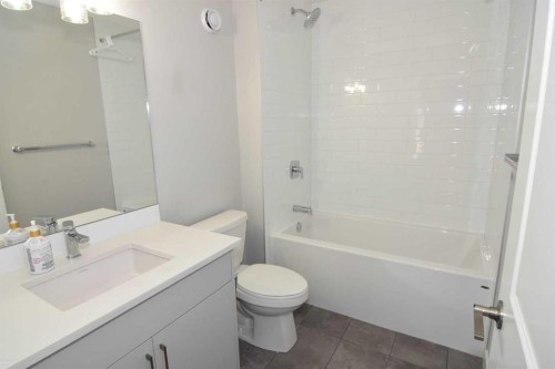 142 Sovereign Common Sw, Calgary, AB 