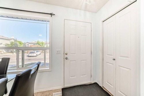 115 Saddlebrook Point Ne, Calgary, AB - Indoor Photo Showing Office