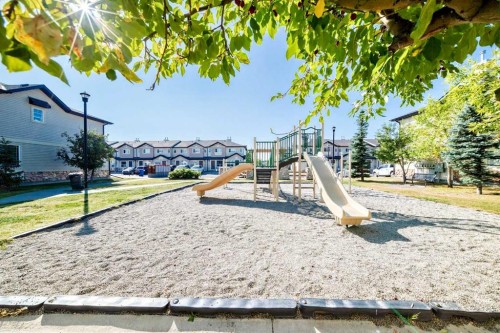 115 Saddlebrook Point Ne, Calgary, AB - Outdoor