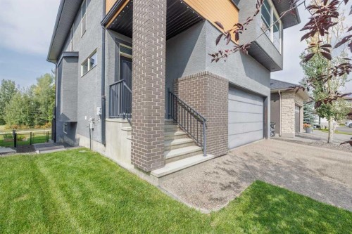 9 Walden Park Se, Calgary, AB - Outdoor