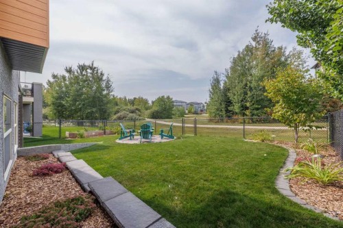 9 Walden Park Se, Calgary, AB - Outdoor