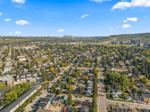 8039 36 Avenue Nw, Calgary, AB - Outdoor With View