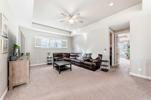 95 Marquis Crescent Se, Calgary, AB - Indoor