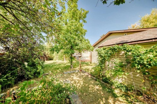 108 Jensen Place Ne, Airdrie, AB - Outdoor