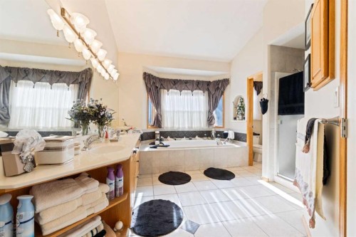 16 Arbour Estates View Nw, Calgary, AB - Indoor