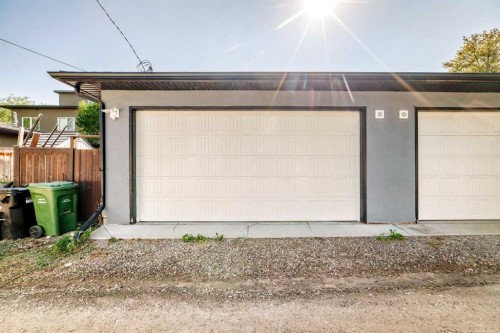 226 21 Avenue Ne, Calgary, AB - Outdoor With Exterior