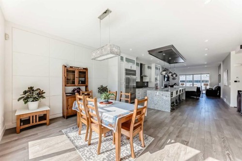 226 21 Avenue Ne, Calgary, AB - Indoor Photo Showing Dining Room
