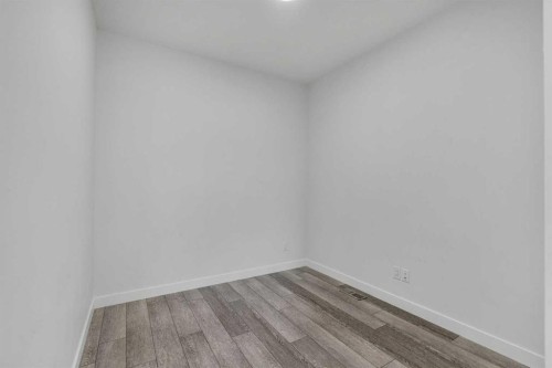 274 Howse Drive Ne, Calgary, AB - Indoor Photo Showing Other Room