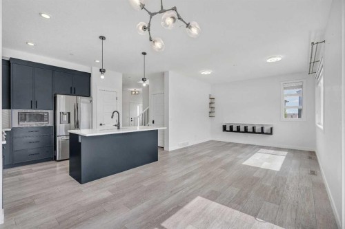 274 Howse Drive Ne, Calgary, AB - Indoor Photo Showing Kitchen With Upgraded Kitchen