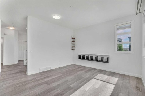 274 Howse Drive Ne, Calgary, AB - Indoor Photo Showing Other Room