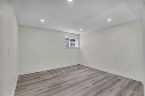 274 Howse Drive Ne, Calgary, AB - Indoor Photo Showing Other Room