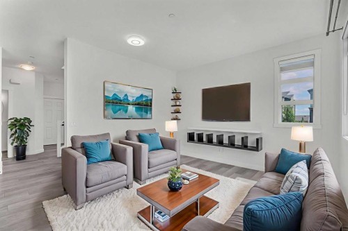 274 Howse Drive Ne, Calgary, AB - Indoor Photo Showing Living Room