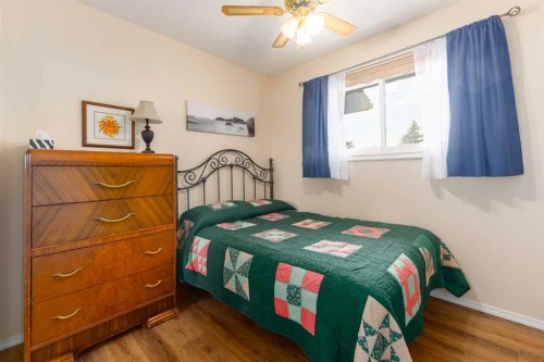 23 Whitlock Close Ne, Calgary, AB - Indoor Photo Showing Bedroom