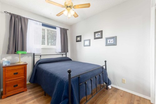 23 Whitlock Close Ne, Calgary, AB - Indoor Photo Showing Bedroom