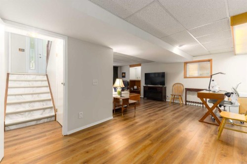 23 Whitlock Close Ne, Calgary, AB - Indoor