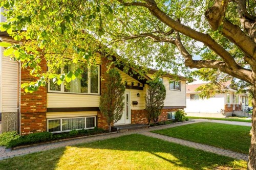 23 Whitlock Close Ne, Calgary, AB - Outdoor