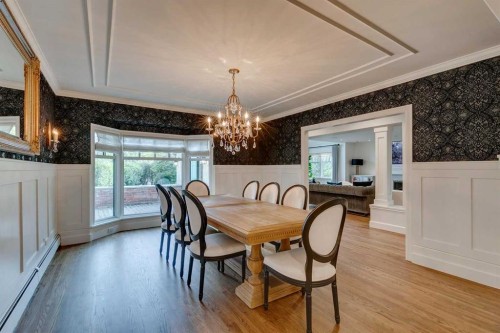 2409 Carleton Street Sw, Calgary, AB - Indoor Photo Showing Dining Room