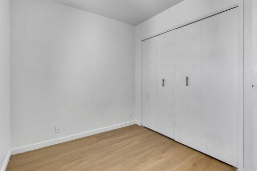 20 Whitmire Road Ne, Calgary, AB - Indoor Photo Showing Other Room