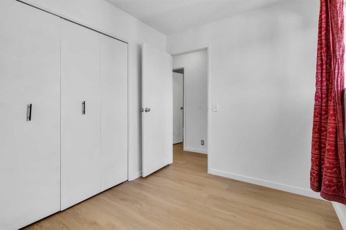 20 Whitmire Road Ne, Calgary, AB - Indoor Photo Showing Other Room