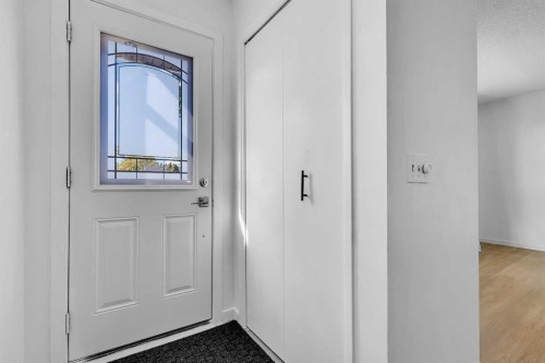 20 Whitmire Road Ne, Calgary, AB - Indoor Photo Showing Other Room