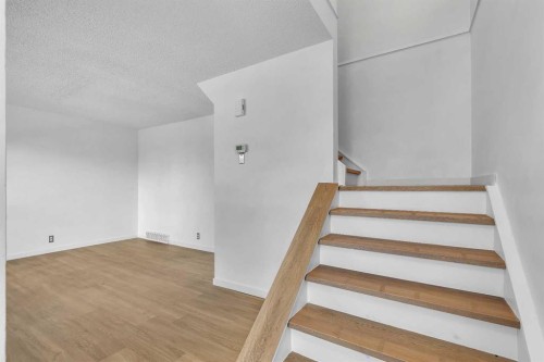 20 Whitmire Road Ne, Calgary, AB - Indoor Photo Showing Other Room