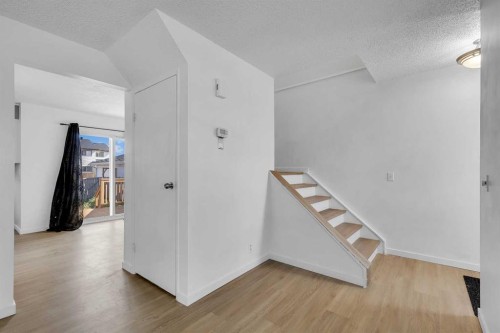 20 Whitmire Road Ne, Calgary, AB - Indoor Photo Showing Other Room
