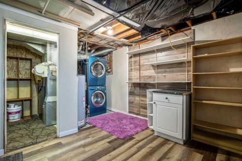 29 Woodglen Crescent Sw, Calgary, AB - Indoor