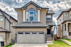 49 Sage Valley Manor NW Calgary, AB T3R 0E6