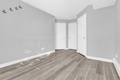 103-5555 Falsbridge Drive Ne, Calgary, AB - Indoor Photo Showing Other Room