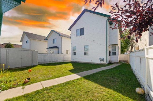 14 Tarington Park Ne, Calgary, AB - Outdoor