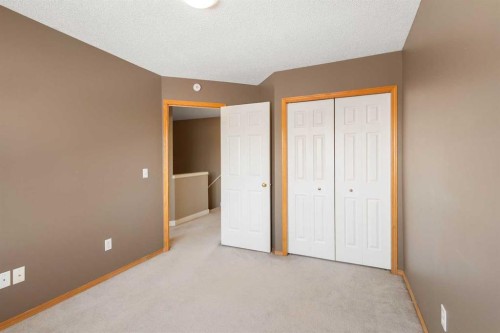 83 Harvest Oak Circle Ne, Calgary, AB - Indoor Photo Showing Other Room