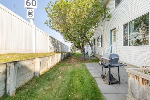 83 Harvest Oak Circle Ne, Calgary, AB - Outdoor