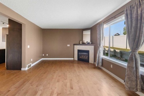 83 Harvest Oak Circle Ne, Calgary, AB - Indoor With Fireplace