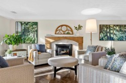 1659 St Andrews Place NW Calgary, AB T2N 3Y4