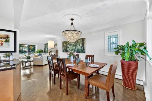 1659 St Andrews Place Nw, Calgary, AB - Indoor Photo Showing Dining Room