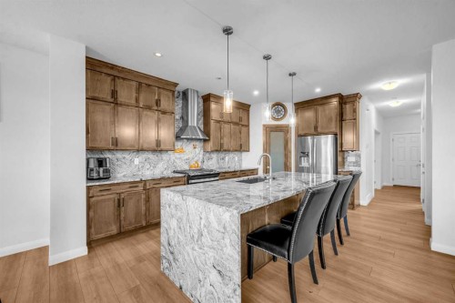 628 West Lakeview Drive, Chestermere, AB - Indoor Photo Showing Kitchen With Upgraded Kitchen