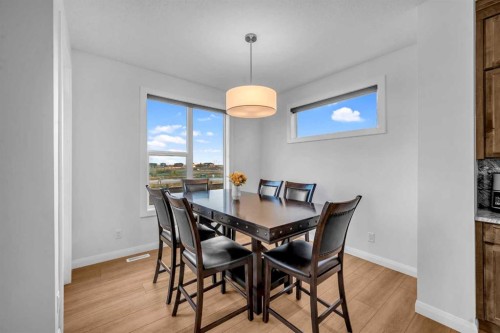 628 West Lakeview Drive, Chestermere, AB - Indoor Photo Showing Dining Room