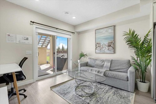 89 Sage Bluff Rise Nw, Calgary, AB - Indoor Photo Showing Living Room