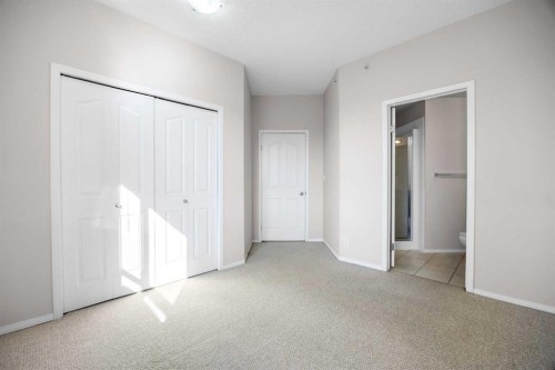 515-1053 10 Street Sw, Calgary, AB - Indoor Photo Showing Other Room