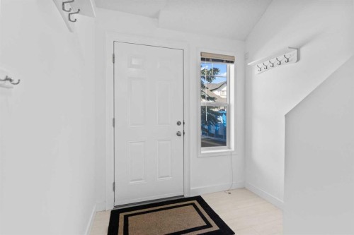 85 Panatella Villas Nw, Calgary, AB - Indoor Photo Showing Other Room