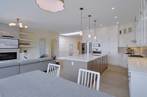 271 Hamptons Terrace Nw, Calgary, AB - Indoor Photo Showing Kitchen With Upgraded Kitchen