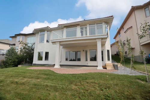 271 Hamptons Terrace Nw, Calgary, AB - Outdoor