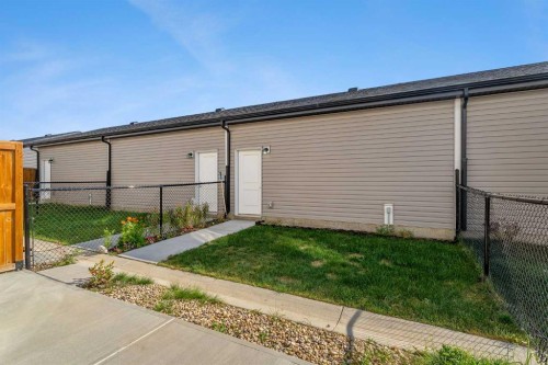 72 Creekside Boulevard Sw, Calgary, AB - Outdoor With Exterior