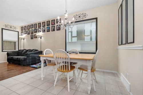 80 Legacy Crescent Se, Calgary, AB - Indoor Photo Showing Dining Room