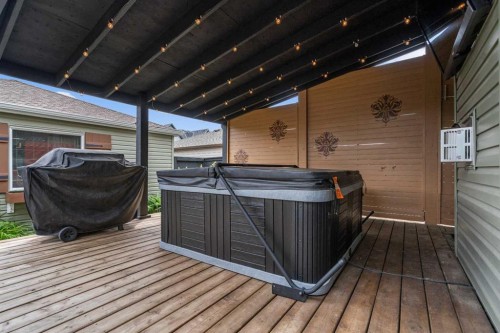 80 Legacy Crescent Se, Calgary, AB - Outdoor With Deck Patio Veranda With Exterior