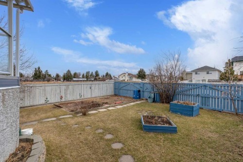 70 Anaheim Green Ne, Calgary, AB - Outdoor