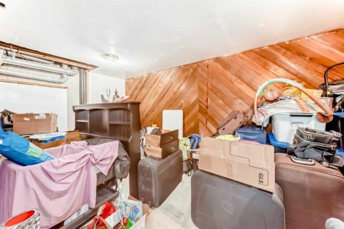 4611 50 Street, Red Deer, AB - Indoor